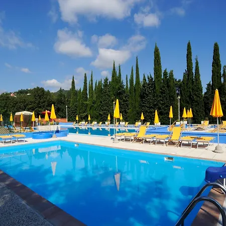 In Ferienresidenz Mit Pool Holiday home Villanova d'Albenga